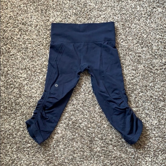 lululemon athletica Pants - Lululemom 3/4 Leggings